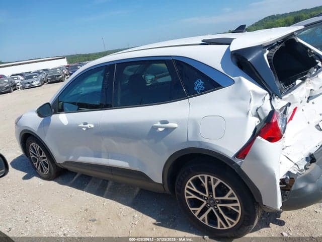 2022 FORD ESCAPE SEL 13