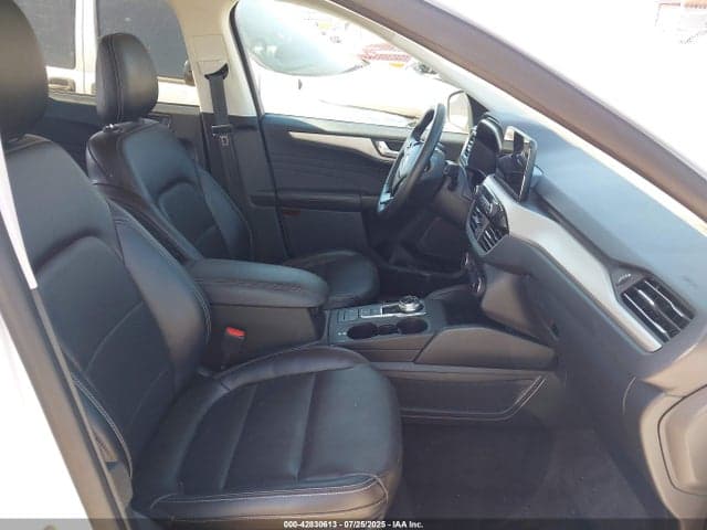 2022 FORD ESCAPE SEL 5