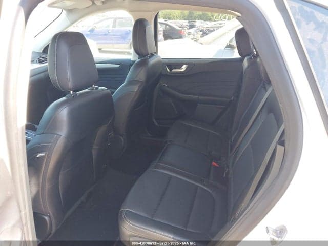 2022 FORD ESCAPE SEL 8