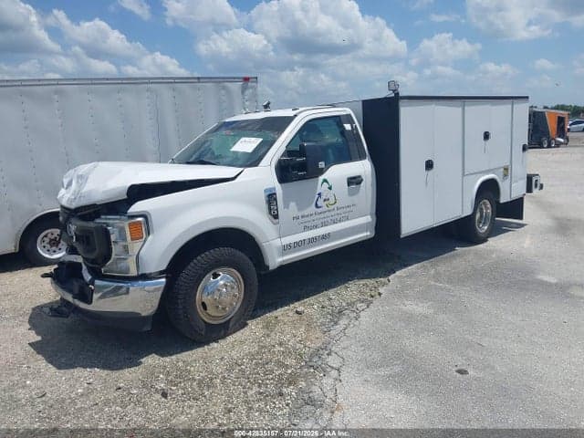 2020 FORD F-350 CHASSIS XL 2