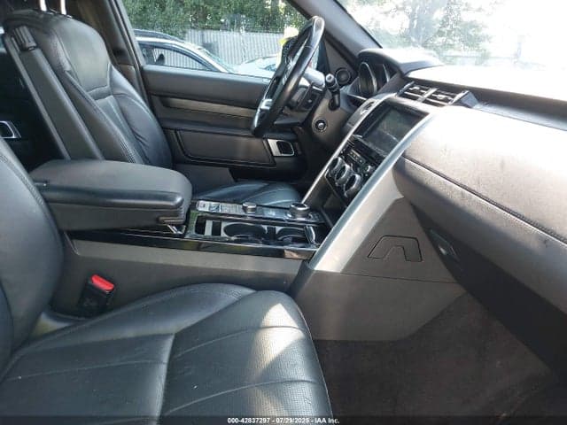 2017 LAND ROVER DISCOVERY HSE 5