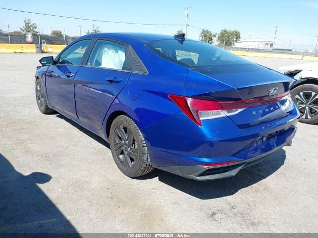 2021 HYUNDAI ELANTRA SEL 3
