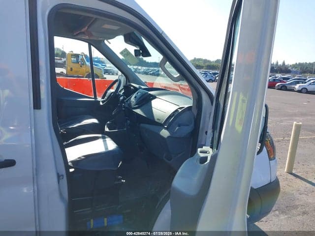 2019 FORD TRANSIT-150 5