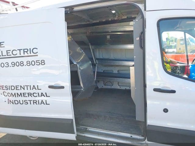 2019 FORD TRANSIT-150 8