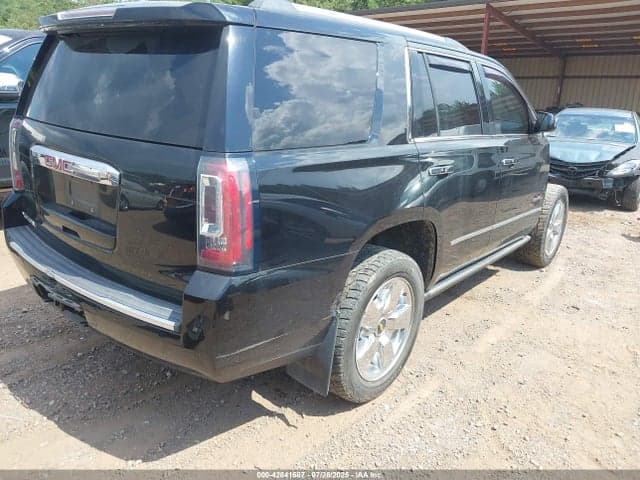 2017 GMC YUKON DENALI 4