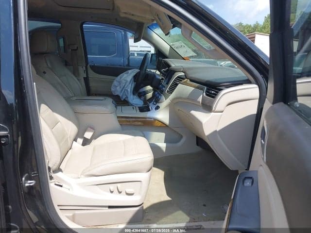 2017 GMC YUKON DENALI 5