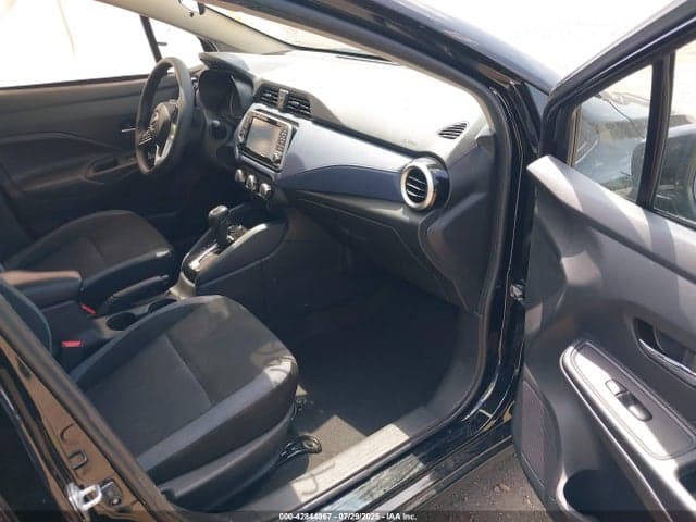 2024 NISSAN VERSA 1.6 SV 5