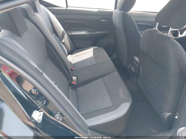 2024 NISSAN VERSA 1.6 SV 8