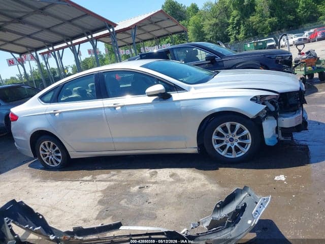 2017 FORD FUSION S 14