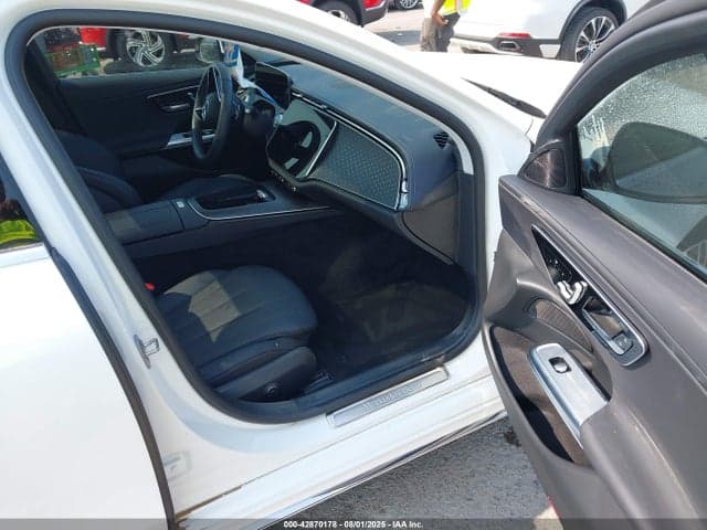 2024 MERCEDES-BENZ E 350 5