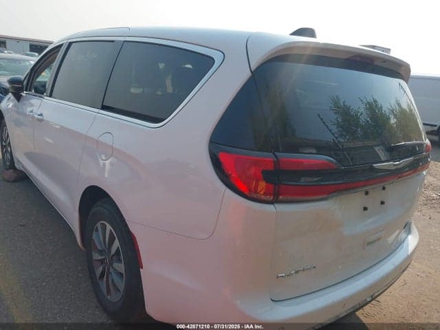 2024 CHRYSLER PACIFICA HYBRID SELECT 3