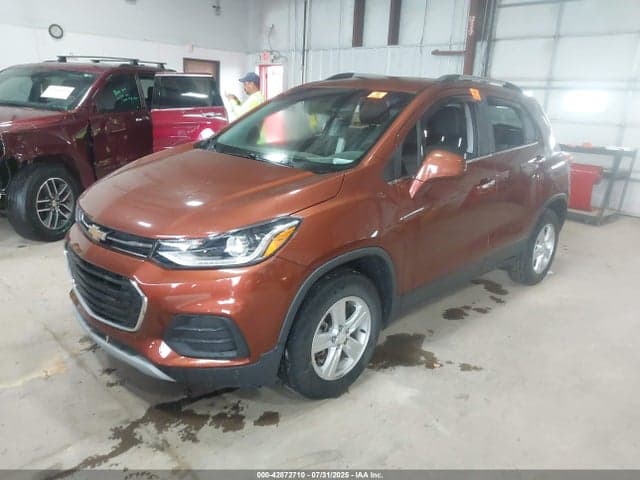 2019 CHEVROLET TRAX LT 2