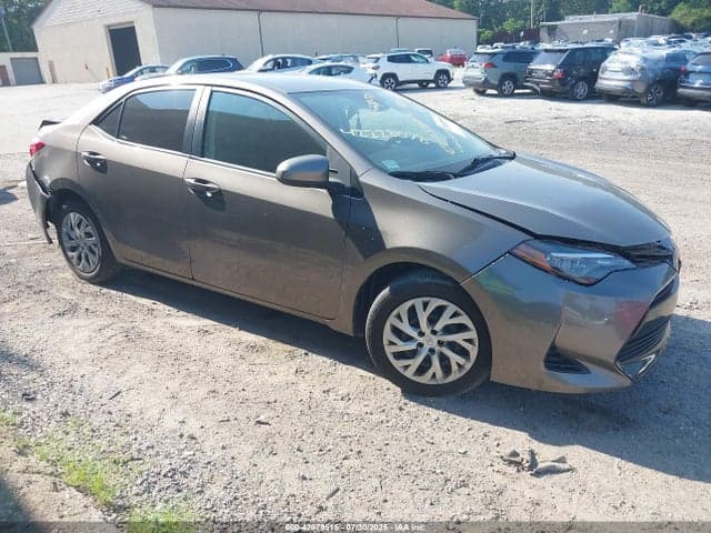 2019 TOYOTA COROLLA LE 1