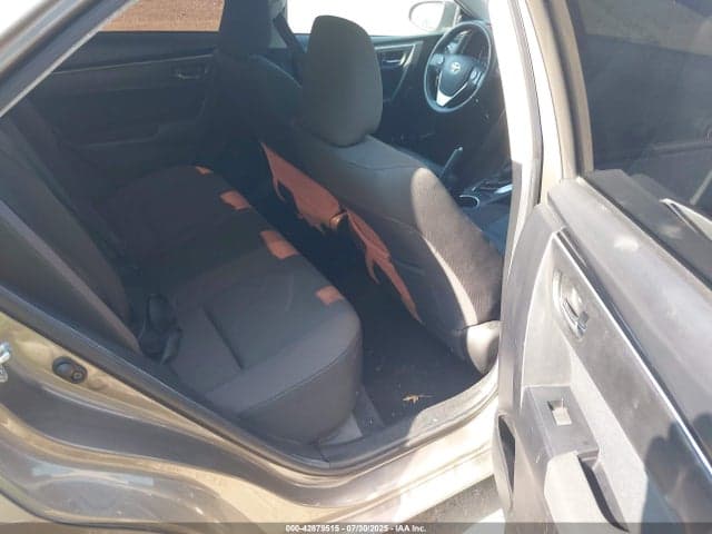2019 TOYOTA COROLLA LE 8