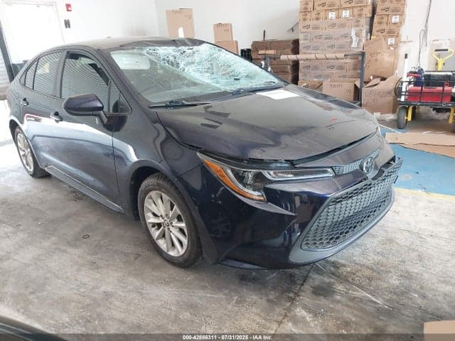 2021 TOYOTA COROLLA LE 1