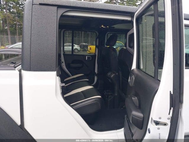2020 JEEP GLADIATOR SPORT S 4X4 8