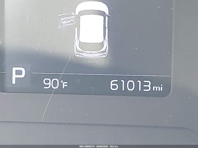 2021 KIA SELTOS S 16