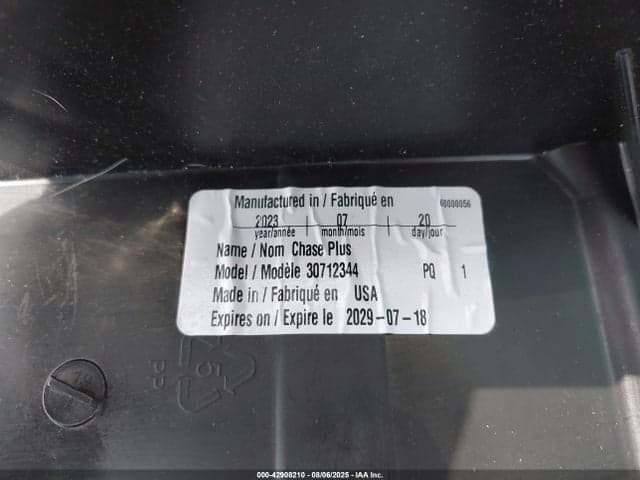2021 KIA SELTOS S 18