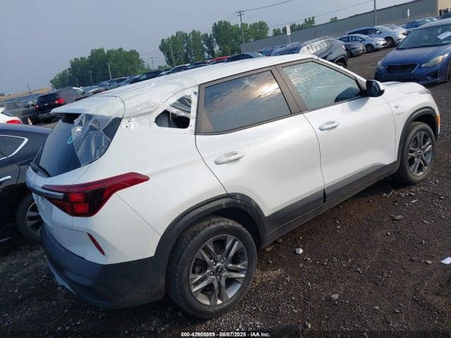 2023 KIA SELTOS LX 4