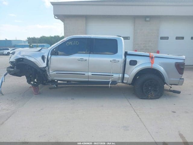 2023 FORD F-150 LARIAT 15