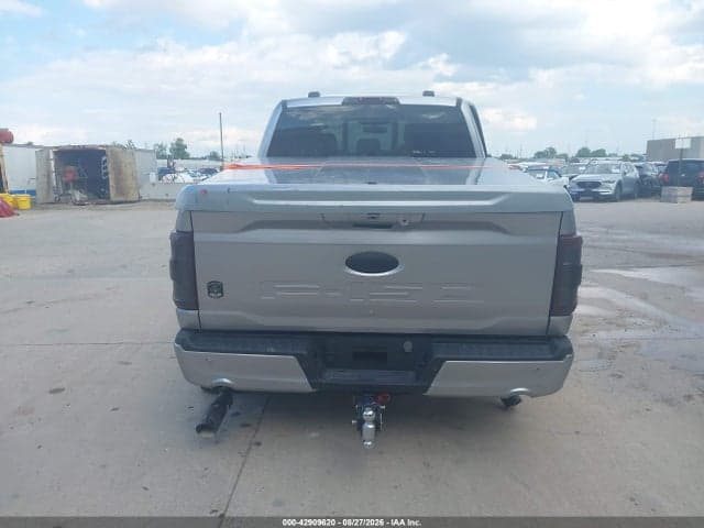 2023 FORD F-150 LARIAT 17
