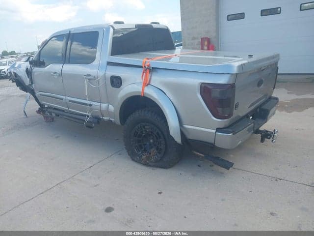 2023 FORD F-150 LARIAT 3