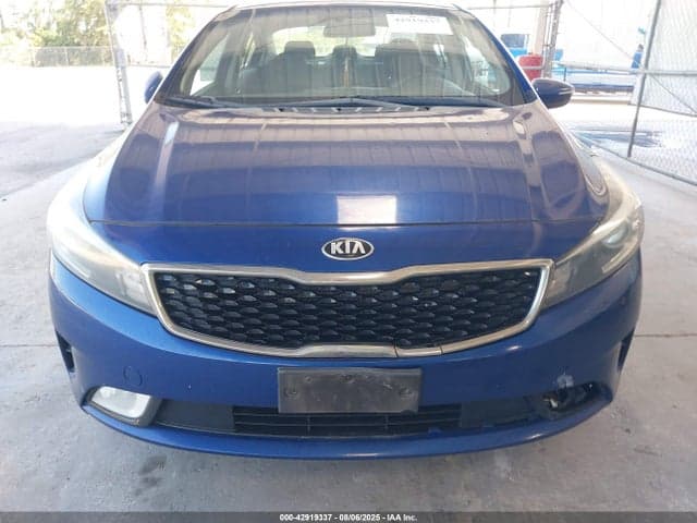 2017 KIA FORTE S 12