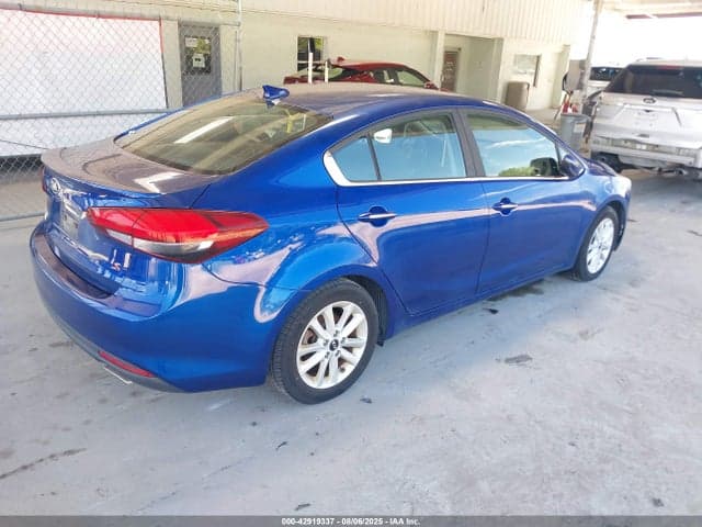 2017 KIA FORTE S 4