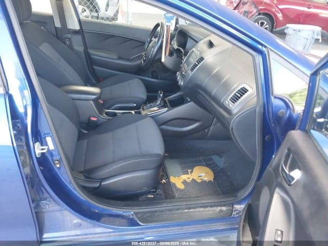 2017 KIA FORTE S 5
