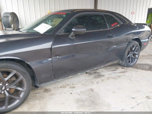 2019 DODGE CHALLENGER SXT 6