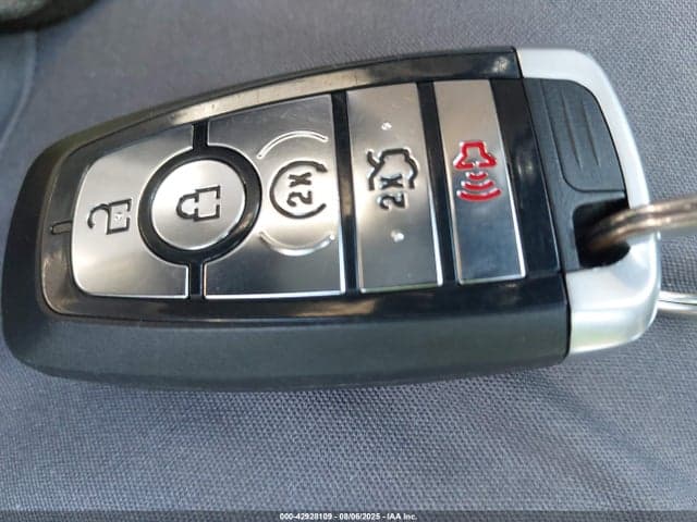 2019 FORD FUSION SEL 11