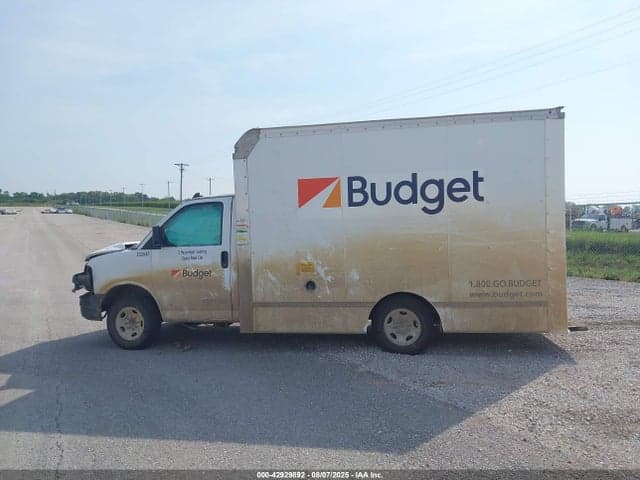 2022 GMC SAVANA CUTAWAY WORK VAN 14