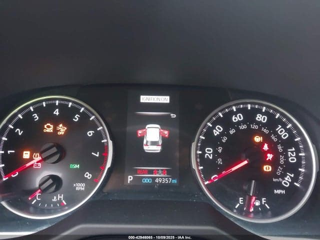 2021 TOYOTA RAV4 XLE 7