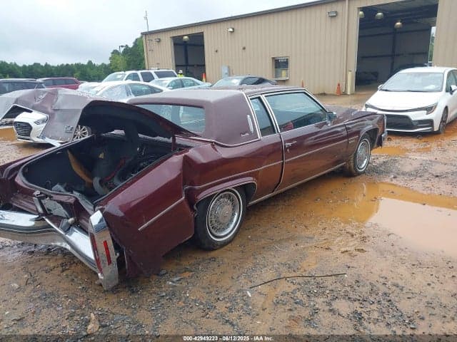 1983 CADILLAC DEVILLE 4