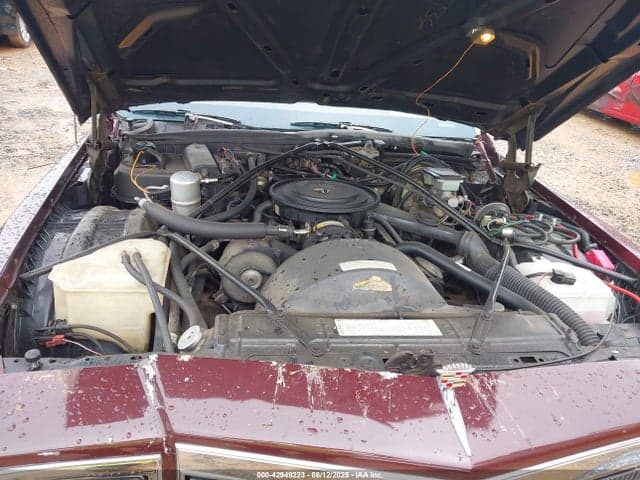 1983 CADILLAC DEVILLE 10