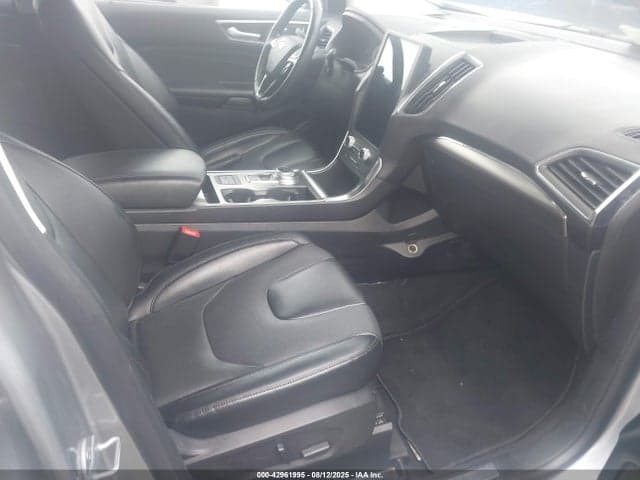 2022 FORD EDGE TITANIUM 5