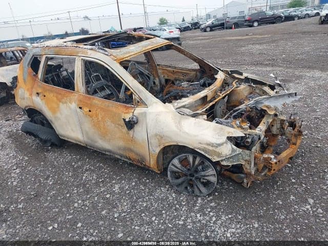 2017 NISSAN ROGUE SL 1
