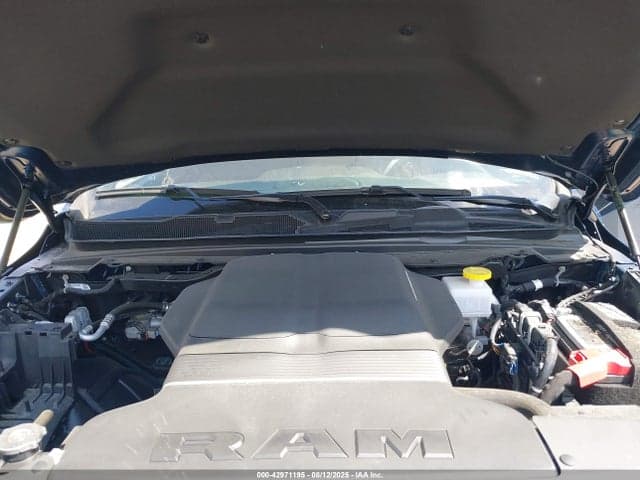 2024 RAM 1500 LARAMIE 4X4 5'7 BOX 10
