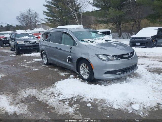 2020 CHRYSLER VOYAGER LXI - 1