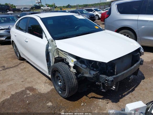 2023 KIA FORTE GT-LINE 1