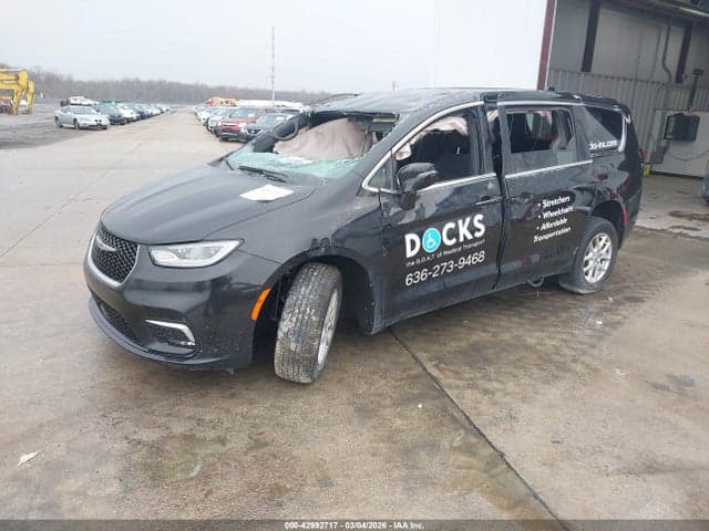 2024 CHRYSLER PACIFICA TOURING 2