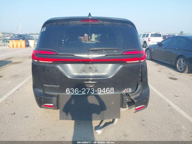 2024 CHRYSLER PACIFICA TOURING 15