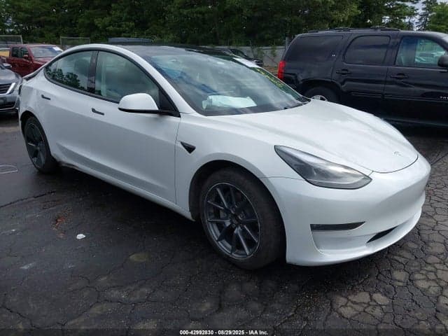 2022 TESLA MODEL 3 LONG RANGE DUAL MOTOR ALL-WHEEL DRIVE 1