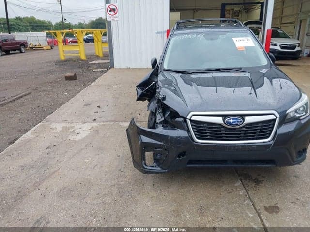 2019 SUBARU FORESTER PREMIUM 18