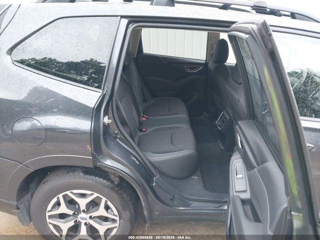 2019 SUBARU FORESTER PREMIUM 8