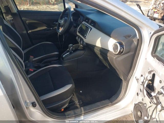 2021 NISSAN VERSA SV XTRONIC CVT 5