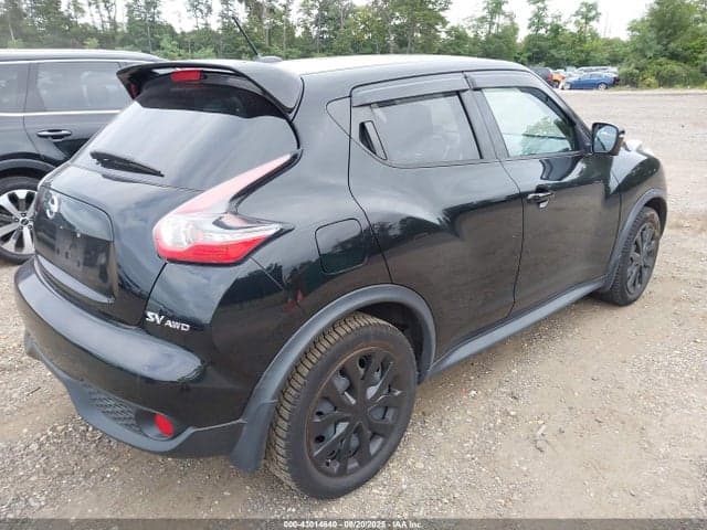 2017 NISSAN JUKE SV 4