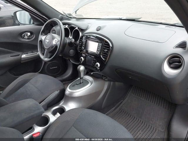 2017 NISSAN JUKE SV 5