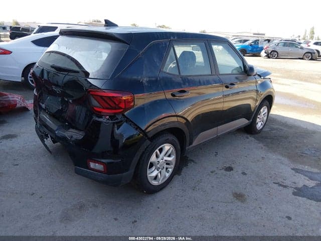 2021 HYUNDAI VENUE SE 4
