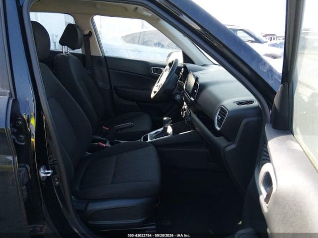 2021 HYUNDAI VENUE SE 5